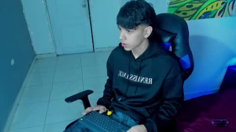 Snapshot of sebas_pretty7 chatting on December 2025 12:34:02 PM sebas_pretty7 online show from December 2025 12:34:02 PM