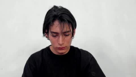 sebastian online show from December 2024 04:29:02 PM