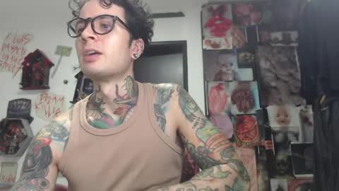 Snapshot of sebasbigdick_ chatting on May 2026 07:05:01 AM spityio instagram online show from May 2026 07:05:01 AM