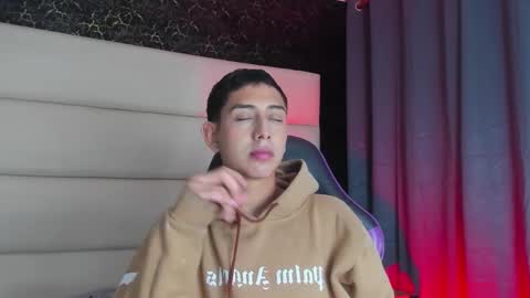 sebasgxxx_ online show from March 2026 12:01:02 PM