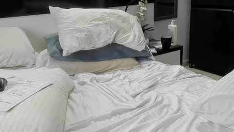 Snapshot of sebastiam_blake chatting on May 2026 10:18:02 PM sebastiam_blake online show from May 2026 10:18:02 PM