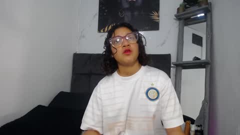 sebastian n alinson online show from December 2024 03:04:02 AM