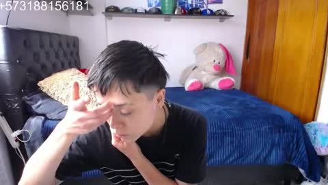 Myystiic online show from November 2025 05:01:01 PM