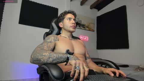 Lucian Sinclair online show from September 2025 11:54:02 PM