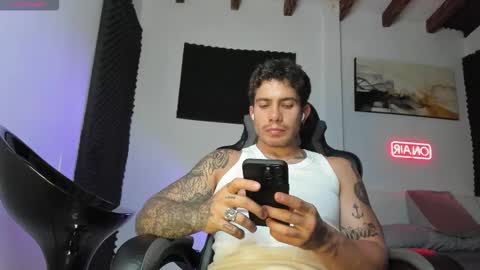 Lucian Sinclair online show from November 2025 03:16:02 AM