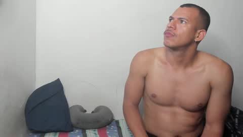 Snapshot of sebastianp13 chatting on December 2024 12:05:01 PM sebatian palacios online show from December 2024 12:05:01 PM