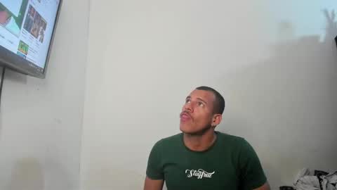 Snapshot of sebastianp13 chatting on January 2025 01:13:02 AM sebatian palacios online show from January 2025 01:13:02 AM