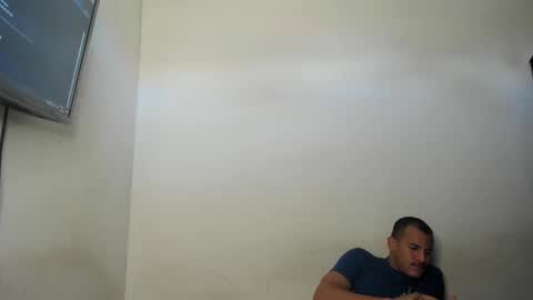 Snapshot of sebastianp13 chatting on January 2025 03:45:01 PM sebatian palacios online show from January 2025 03:45:01 PM