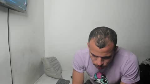 Snapshot of sebastianp13 chatting on January 2025 06:31:02 AM sebatian palacios online show from January 2025 06:31:02 AM