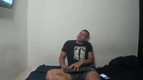 Snapshot of sebastianp13 chatting on January 2025 04:16:02 AM sebatian palacios online show from January 2025 04:16:02 AM