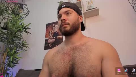 Instagram jeanpaulfit  online show from November 2025 11:54:02 PM