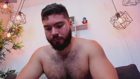 Instagram jeanpaulfit  online show from April 2026 01:42:02 AM