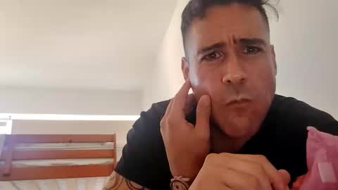 Sebastian Torres Lpez online show from March 2026 07:49:02 PM