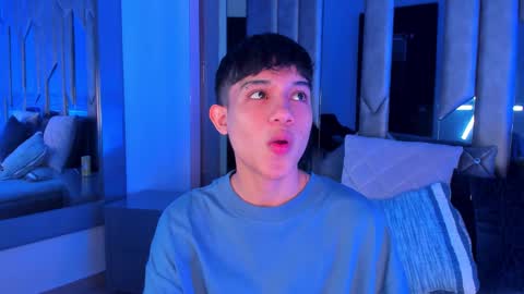 Sebastian online show from September 2025 09:14:01 PM