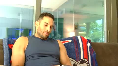 Snapshot of sebroyce chatting on June 2026 06:08:02 PM Sebastian Royce online show from June 2026 06:08:02 PM