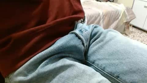 sebseb71 online show from December 2025 07:41:01 PM