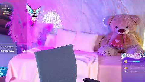 ASHLEY online show from July 2026 03:38:02 PM