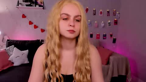 Vivien online show from March 2026 09:17:01 AM