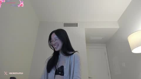 Snapshot of secretgirlfriendxo chatting on December 2024 02:45:02 AM Angela online show from December 2024 02:45:02 AM