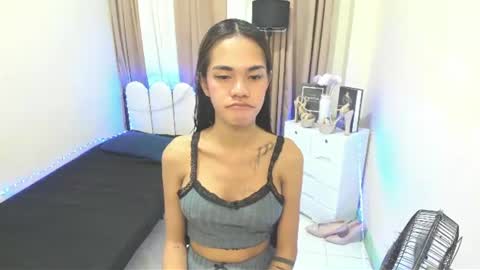Snapshot of seductive_aliyah chatting on June 2026 11:16:01 PM aliyah online show from June 2026 11:16:01 PM