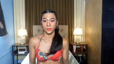 Snapshot of seductive_astrid chatting on June 2026 03:19:02 AM seductive_astrid online show from June 2026 03:19:02 AM
