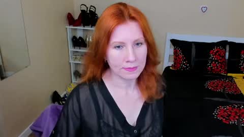 Snapshot of seductive_foxy_ chatting on April 2026 02:42:01 AM seductive_foxy_ online show from April 2026 02:42:01 AM