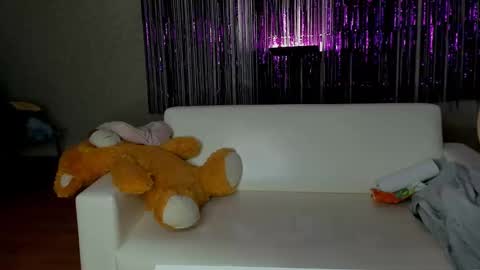 seductive_she_wolf online show from February 2025 11:54:02 PM