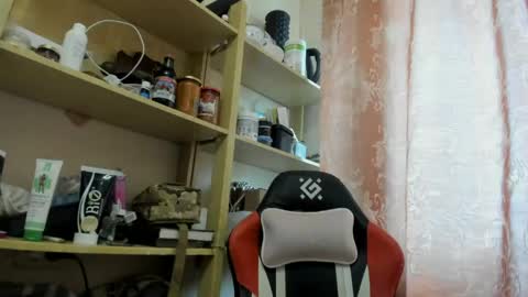Snapshot of seductive_she_wolf chatting on May 2026 07:27:02 AM seductive_she_wolf online show from May 2026 07:27:02 AM