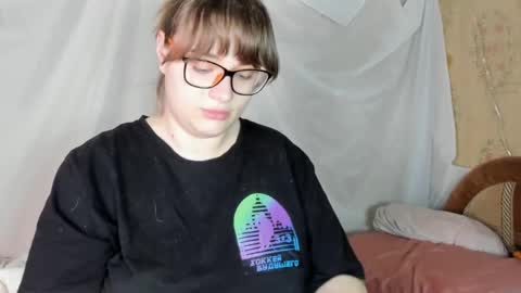 Snapshot of seductive_she_wolf chatting on May 2026 05:56:01 PM seductive_she_wolf online show from May 2026 05:56:01 PM