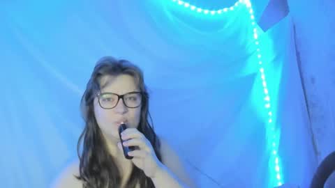 Snapshot of seductive_she_wolf chatting on May 2026 06:44:02 AM seductive_she_wolf online show from May 2026 06:44:02 AM