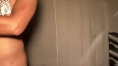 Snapshot of seductive_william chatting on July 2026 11:27:02 AM William online show from July 2026 11:27:02 AM