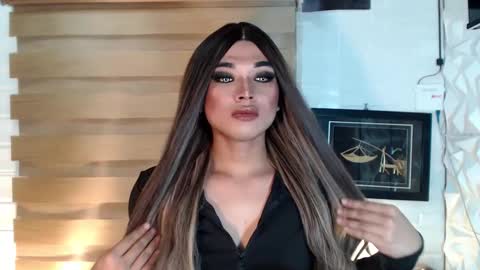 Deluxe online show from March 2025 06:24:02 AM