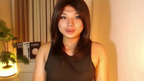 Deluxe online show from October 2025 07:03:02 PM