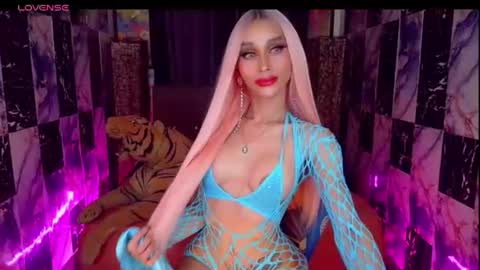 Snapshot of seductresskatarina chatting on July 2026 09:38:02 AM KATARINA LUST online show from July 2026 09:38:02 AM