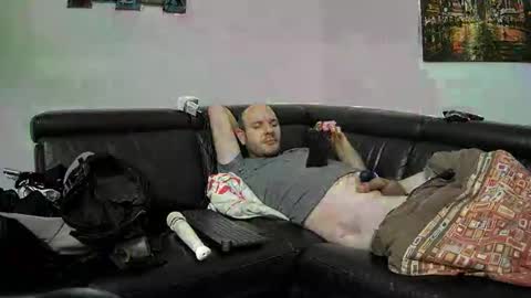 Sebastian online show from December 2024 06:46:01 AM