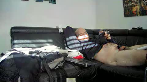 Sebastian online show from January 2025 10:43:01 AM