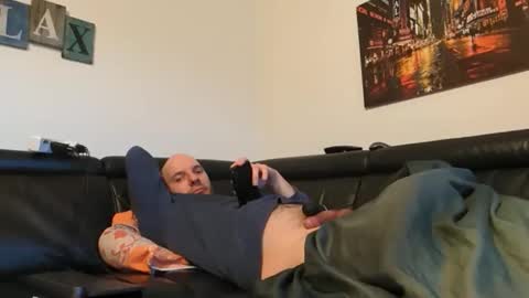 Sebastian online show from March 2026 05:44:01 AM