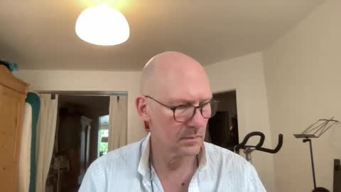 Snapshot of seethebigpicture chatting on June 2026 03:29:01 PM seethebigpicture online show from June 2026 03:29:01 PM