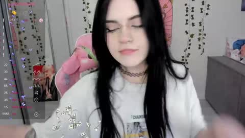 Selena  online show from February 2025 05:05:02 AM