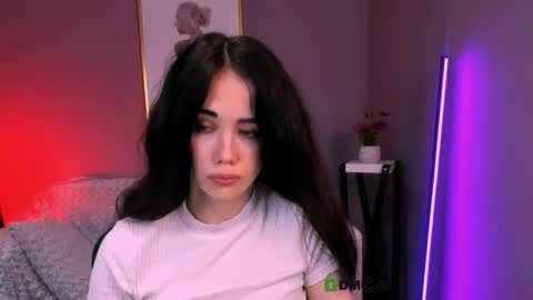 selena addison online show from November 2025 08:08:02 PM