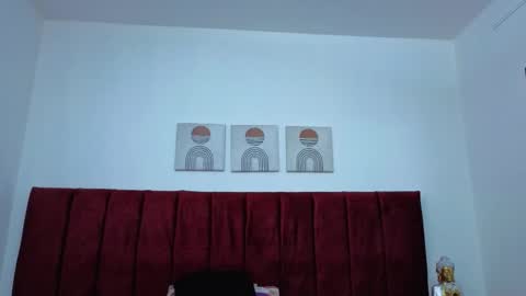 Selena online show from January 2026 12:32:02 PM