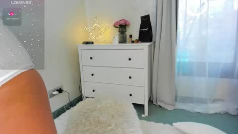 Selena online show from March 2026 06:17:02 AM