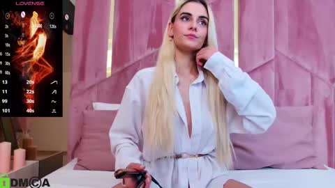 Selena online show from February 2026 06:14:02 AM