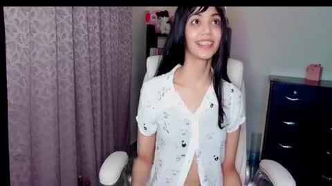 Snapshot of selene_hebe chatting on July 2026 03:26:01 AM selene_hebe online show from July 2026 03:26:01 AM