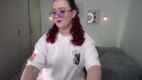 selene_rouse_ online show from April 2026 11:02:02 PM