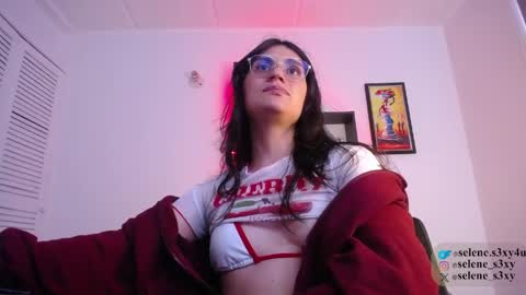 Snapshot of selene_s3xy chatting on March 2026 05:02:01 PM selene_s3xy online show from March 2026 05:02:01 PM