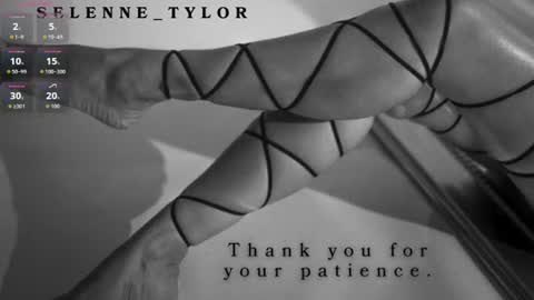 Snapshot of selene_tylor_ chatting on July 2026 07:35:02 PM Selene online show from July 2026 07:35:02 PM