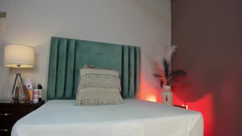 Selene Lujan online show from March 2026 11:43:02 AM