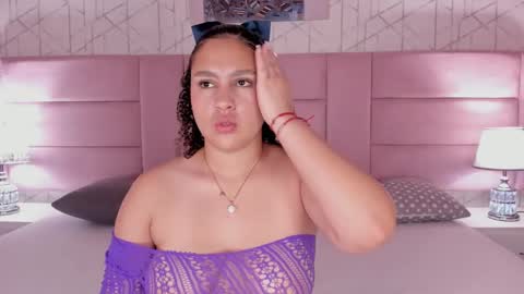 SeleneVoon online show from October 2025 01:09:01 PM