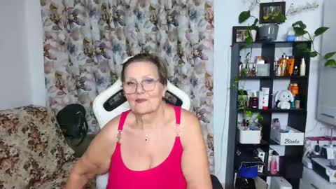 Selenna online show from December 2024 01:39:02 AM